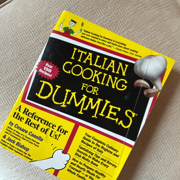 Italian Cooking For Dummies (Over 150 Recipes) (Good Condition -Bended Cover) - Picture 5 of 13